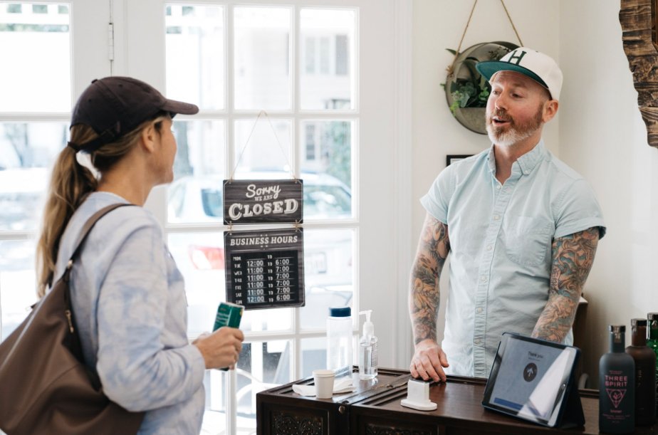 Inside Rice Village’s Sipple — Texas’ Only Alcohol-Free Bottle Shop For Adults